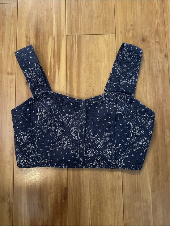 Madewell Tops - Madewell NWOT Quilted Sweetheart Crop Top, Size 6